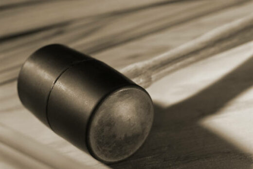 Mise à pied conservatoire et procédure de licenciement ne sont pas toujours concomitantes