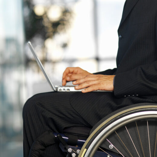 Handicap&#x00E9;s&#x20;&#x3A;&#x20;le&#x20;montant&#x20;minimal&#x20;des&#x20;contrats&#x20;exon&#x00E9;rant&#x20;de&#x20;la&#x20;surcotisation&#x20;est&#x20;enfin&#x20;fix&#x00E9;&#x20;pour&#x20;les&#x20;&#x20;entreprises&#x20;&#x00E0;&#x20;&#x00AB;&#x20;quota&#x20;z&#x00E9;ro&#x20;&#x00BB;&#x20;&#x3A;
